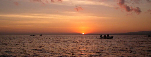 sunrise at lovina beach wait wild dolphin