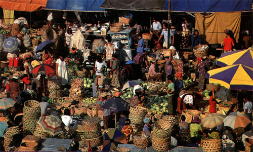 ubud market at ubud village